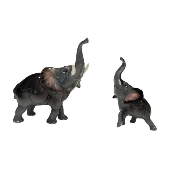 ViNTaGe Hagen Renaker Miniature African Mama & Baby Elephant Figurines - Picture 1 of 10